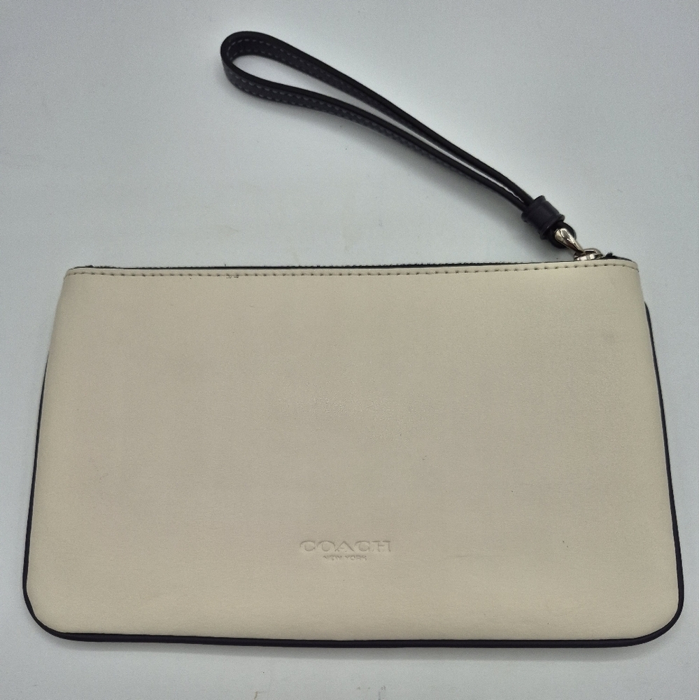 Coach Cracker Jack Wristlet Clutch - Picture 3 of 8